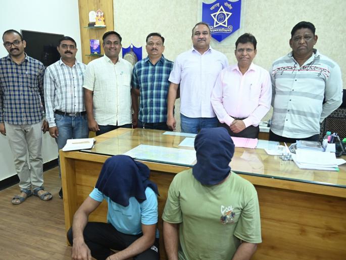 Navva and Sachin, who escaped after firing on former corporators, were picked up from Pune | माजी नगरसेवकांवर गोळीबार करून पसार झालेल्या नव्वा व सचिनला पुण्यातून उचलले Navva and Sachin, who escaped after firing on former corporators, were picked up from Pune | माजी नगरसेवकांवर गोळीबार करून पसार झालेल्या नव्वा व सचिनला पुण्यातून उचलले