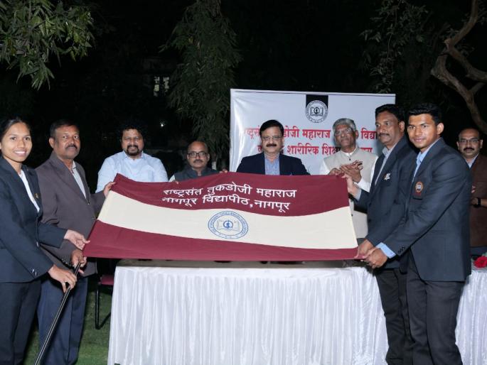 Varsity squad announced for Khelo India, 39 players participating | खेलो इंडियासाठी विद्यापीठाच्या संघाची घोषणा, ३९ खेळाडूंचा सहभाग Varsity squad announced for Khelo India, 39 players participating | खेलो इंडियासाठी विद्यापीठाच्या संघाची घोषणा, ३९ खेळाडूंचा सहभाग