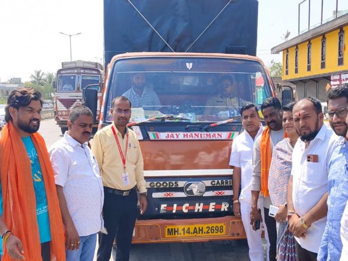 141 sacks of rice seized going towards Nilanga to Latur mill! | निलंग्यातून लातूरच्या मिलकडे निघालेले १४१ कट्टे तांदुळ जप्त ! 141 sacks of rice seized going towards Nilanga to Latur mill! | निलंग्यातून लातूरच्या मिलकडे निघालेले १४१ कट्टे तांदुळ जप्त !