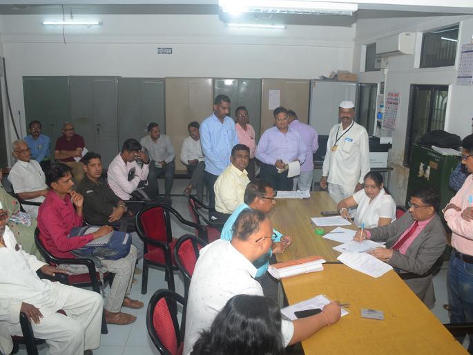 A compromise in the Lok Adalat led to the rebirth of the world; 3505 cases settled | लोकअदालतमधील तडजोडीने फुलला पुन्हा संसार; ३५०५ प्रकरणे निकाली A compromise in the Lok Adalat led to the rebirth of the world; 3505 cases settled | लोकअदालतमधील तडजोडीने फुलला पुन्हा संसार; ३५०५ प्रकरणे निकाली