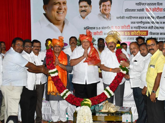 Sanjay Mandalik is the only candidate, Mahadik should recite 'Modi's guarantee says Hasan Mushrif | "संजय मंडलिक हेच उमेदवार, महाडिक यांनी 'मोदींची गॅरंटी' तेवढी पाठ करावी" Sanjay Mandalik is the only candidate, Mahadik should recite 'Modi's guarantee says Hasan Mushrif | "संजय मंडलिक हेच उमेदवार, महाडिक यांनी 'मोदींची गॅरंटी' तेवढी पाठ करावी"