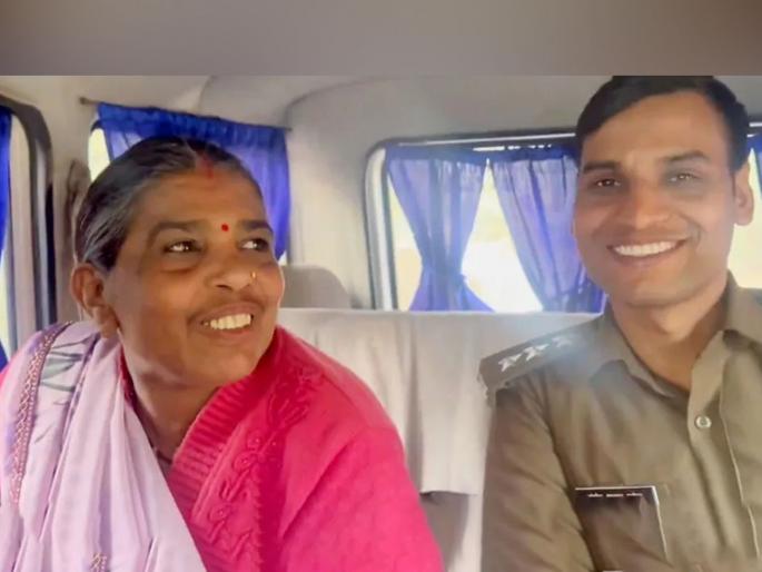 after respectfully paying obeisance to official vehicle of dsp santosh patel mother started journey in gwalior | Video - DSP लेकाच्या सरकारी गाडीच्या आई पाया पडली मग बसली, म्हणाली...; हृदयस्पर्शी पोस्ट after respectfully paying obeisance to official vehicle of dsp santosh patel mother started journey in gwalior | Video - DSP लेकाच्या सरकारी गाडीच्या आई पाया पडली मग बसली, म्हणाली...; हृदयस्पर्शी पोस्ट