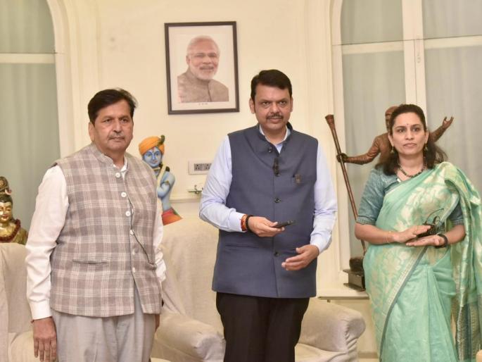 young generation to acquire skills along with education - Devendra Fadnavis | युवा पिढीने शिक्षणाबरोबरच कौशल्य प्राप्त करणे ही काळाची गरज - देवेंद्र फडणवीस young generation to acquire skills along with education - Devendra Fadnavis | युवा पिढीने शिक्षणाबरोबरच कौशल्य प्राप्त करणे ही काळाची गरज - देवेंद्र फडणवीस