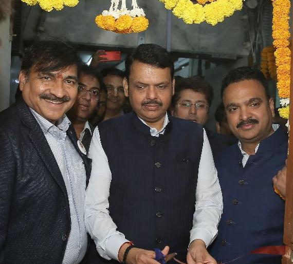 Appreciable work of Tarpan Foundation says Deputy Chief Minister Devendra Fadnavis | तर्पण फाऊंडेशनचे कार्य कौतुकास्पद - उपमुख्यमंत्री देवेंद्र फडणवीस