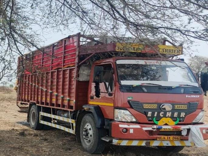 The theft of a truck from Sillod; Six months later, the accused was found in Buldhana jail and the truck was found in Telangana | सिल्लोड येथून ट्रकची चोरी; सहा महिन्यांनी आरोपी बुलढाणा तुरुंगात तर ट्रक सापडला तेलंगणात The theft of a truck from Sillod; Six months later, the accused was found in Buldhana jail and the truck was found in Telangana | सिल्लोड येथून ट्रकची चोरी; सहा महिन्यांनी आरोपी बुलढाणा तुरुंगात तर ट्रक सापडला तेलंगणात