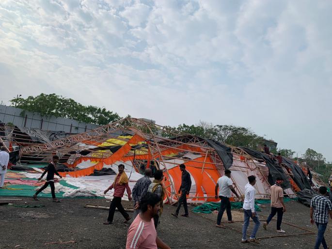 Many roads are closed due to stormy winds, schools are closed in amravati | अमरावतीत वादळी वाऱ्याने झाडे कोसळली अनेक मार्ग बंद, शाळेला सुट्टी Many roads are closed due to stormy winds, schools are closed in amravati | अमरावतीत वादळी वाऱ्याने झाडे कोसळली अनेक मार्ग बंद, शाळेला सुट्टी
