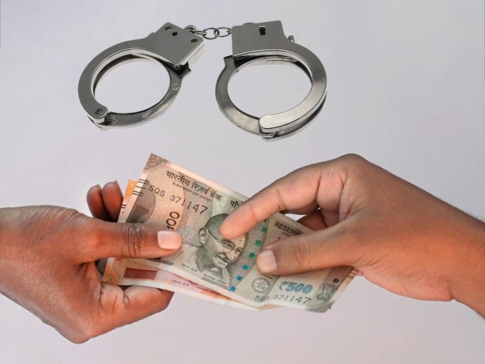 State Excise jawan arrested for taking bribe of Rs 5,000 to return confiscated bike | जप्त बाइक परत करण्यासाठी, ५ हजारांची लाच घेताना स्टेट एक्साइजच्या जवानाला अटक State Excise jawan arrested for taking bribe of Rs 5,000 to return confiscated bike | जप्त बाइक परत करण्यासाठी, ५ हजारांची लाच घेताना स्टेट एक्साइजच्या जवानाला अटक