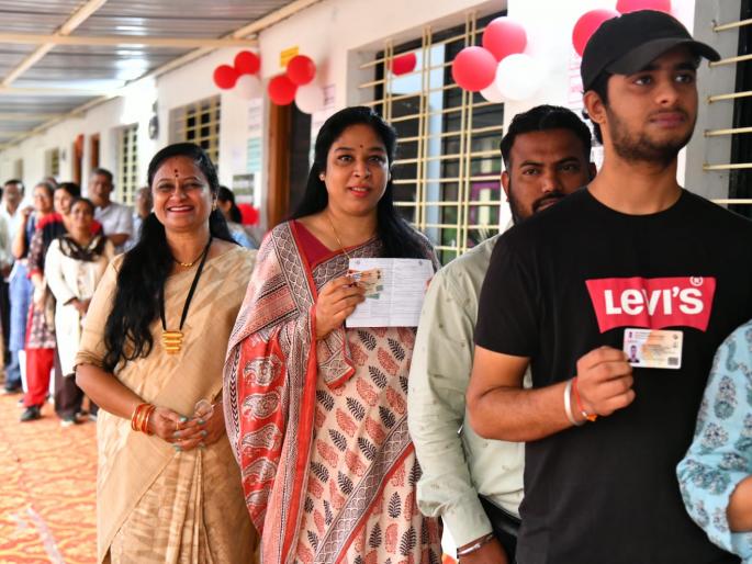 Voting in Amravati Lok Sabha Constituency in cloudy weather, Lok Sabha Election 2024 | अमरावती लोकसभा मतदारसंघात ढगाळ वातावरणात मतदान उत्साहात Voting in Amravati Lok Sabha Constituency in cloudy weather, Lok Sabha Election 2024 | अमरावती लोकसभा मतदारसंघात ढगाळ वातावरणात मतदान उत्साहात