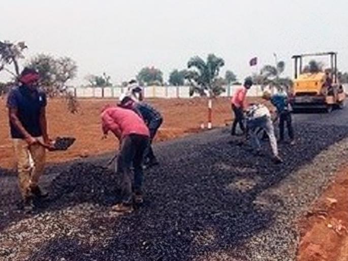 In the district there is no facilities available for unorganized workers | जिल्ह्यात लाखावर असंघटित कामगार, सुविधांचा पत्ता नाही In the district there is no facilities available for unorganized workers | जिल्ह्यात लाखावर असंघटित कामगार, सुविधांचा पत्ता नाही