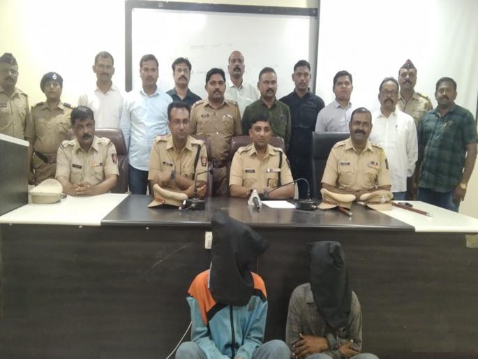 Kidnapping of the 5 yr old girl sleeping in the grandmother's lap, the plan of the gang was to sell minor girl to Tamasha owner | आजीच्या कुशीत झोपलेल्या चिमुकलीचे अपहरण, तमाशाच्या फडात विकण्याचा होता डाव Kidnapping of the 5 yr old girl sleeping in the grandmother's lap, the plan of the gang was to sell minor girl to Tamasha owner | आजीच्या कुशीत झोपलेल्या चिमुकलीचे अपहरण, तमाशाच्या फडात विकण्याचा होता डाव