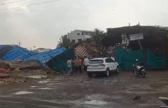 Latest News Nashik Weather Update Rain in Nashik district too, read weather forecast | Nashik Weather Update : नाशिक जिल्ह्यातही पाऊस, वाचा पुढील पाच दिवसांचा हवामान अंदाज Latest News Nashik Weather Update Rain in Nashik district too, read weather forecast | Nashik Weather Update : नाशिक जिल्ह्यातही पाऊस, वाचा पुढील पाच दिवसांचा हवामान अंदाज