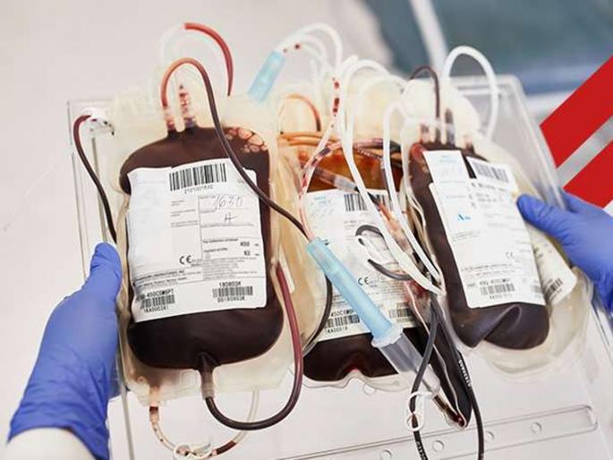 There is only enough blood in the blood banks for two days | रक्तपेढ्यांमध्ये दोन दिवस पुरेल एवढाच रक्तसाठा There is only enough blood in the blood banks for two days | रक्तपेढ्यांमध्ये दोन दिवस पुरेल एवढाच रक्तसाठा