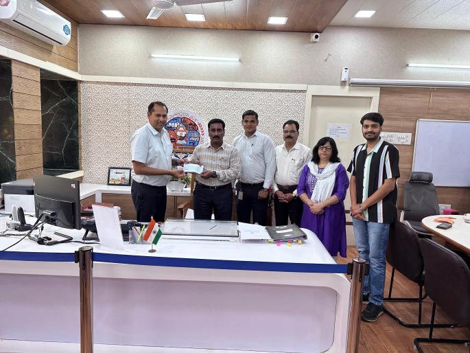 100 Tuberculosis patients from Ulhasnagar adopted by Sanctuary Company for 6 months | उल्हासनगरातील १०० क्षयरोग रुग्ण संच्युरी कंपनीकडून ६ महिन्यांसाठी दत्तक 100 Tuberculosis patients from Ulhasnagar adopted by Sanctuary Company for 6 months | उल्हासनगरातील १०० क्षयरोग रुग्ण संच्युरी कंपनीकडून ६ महिन्यांसाठी दत्तक