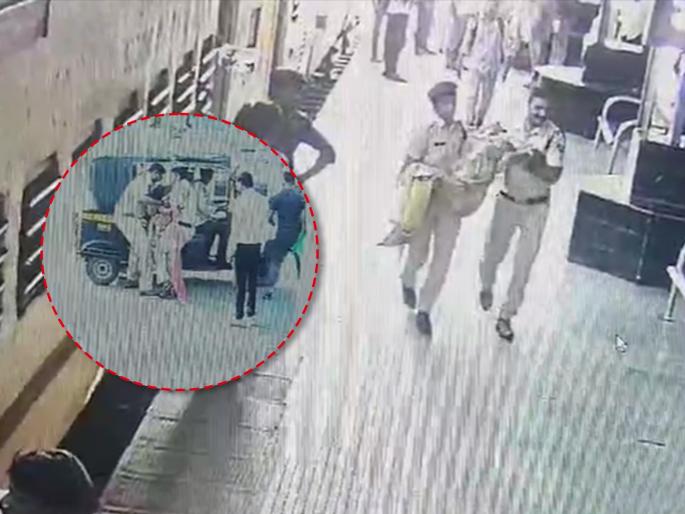 Deaf mute pregnant woman in train gets help from 'RPF', easy delivery | रेल्वेत मुकबधीर गर्भवतीला कळा ‘आरपीएफ’ची मदत, प्रसुती सुलभ Deaf mute pregnant woman in train gets help from 'RPF', easy delivery | रेल्वेत मुकबधीर गर्भवतीला कळा ‘आरपीएफ’ची मदत, प्रसुती सुलभ