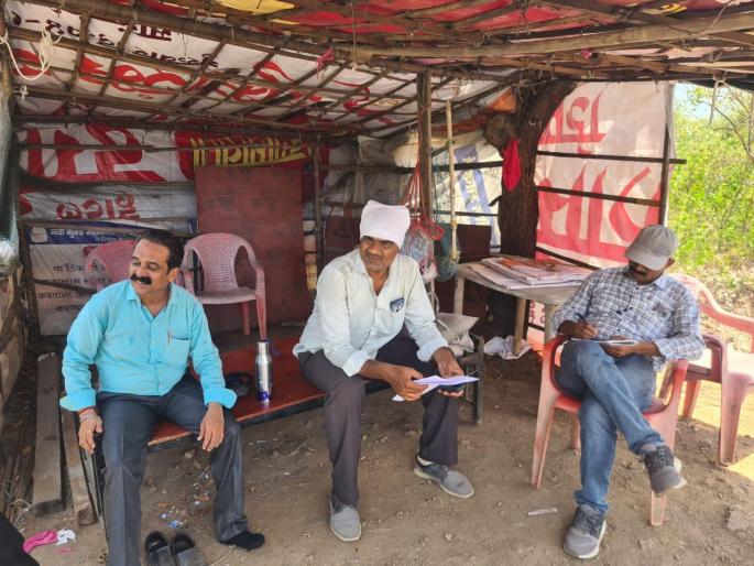 Slaughter of mangroves in the name of agriculture; Government team inspected | शेतीच्या नावाखाली खारफुटीची कत्तल; शासनाच्या पथकाने केली पाहणी Slaughter of mangroves in the name of agriculture; Government team inspected | शेतीच्या नावाखाली खारफुटीची कत्तल; शासनाच्या पथकाने केली पाहणी