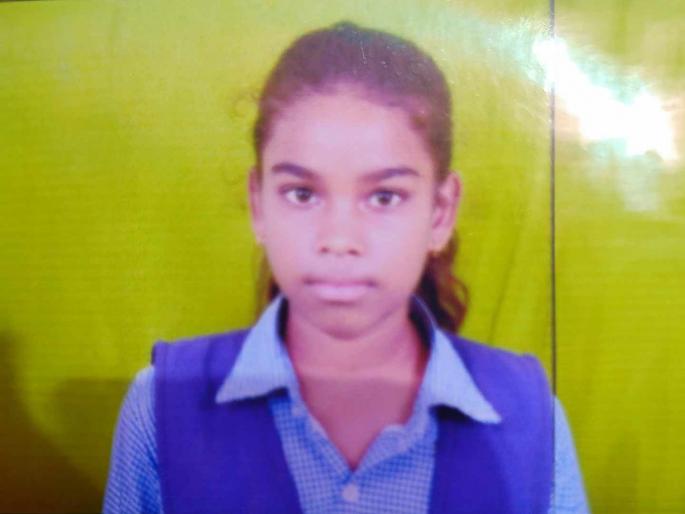A girl who went for a morning walk was crushed by a vehicle | मॉर्निंग वॉकला गेलेल्या मुलीला वाहनाने चिरडले A girl who went for a morning walk was crushed by a vehicle | मॉर्निंग वॉकला गेलेल्या मुलीला वाहनाने चिरडले