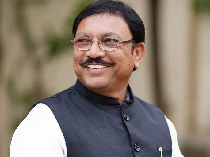 Sanjay Deshmukh has more votes in 'Postal' too; 'NOTA' better than 13 candidates | 'पोस्टल'मध्येही संजय देशमुखांना मताधिक्य; १३ उमेदवारांपेक्षा 'नोटा' सरस Sanjay Deshmukh has more votes in 'Postal' too; 'NOTA' better than 13 candidates | 'पोस्टल'मध्येही संजय देशमुखांना मताधिक्य; १३ उमेदवारांपेक्षा 'नोटा' सरस