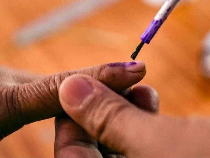 Names of three and a half thousand deceased in Nagbhid, Brahmapuri taluka in voter list | नागभीड, ब्रह्मपुरी तालुक्यात साडेतीन हजार मृतांची नावे मतदार यादीत Names of three and a half thousand deceased in Nagbhid, Brahmapuri taluka in voter list | नागभीड, ब्रह्मपुरी तालुक्यात साडेतीन हजार मृतांची नावे मतदार यादीत