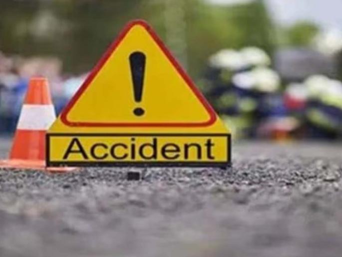Scooty slips, seriously injured dies during treatment | स्कुटी स्लिप झाली, गंभीर जखमीचा उपचारादरम्यान मृत्यू Scooty slips, seriously injured dies during treatment | स्कुटी स्लिप झाली, गंभीर जखमीचा उपचारादरम्यान मृत्यू