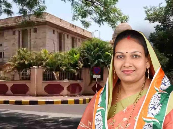 Rashmi Barve's challenge to Tekadi Circle election in High Court | रश्मी बर्वे यांचे टेकाडी सर्कलच्या निवडणुकीला हायकोर्टात आव्हान Rashmi Barve's challenge to Tekadi Circle election in High Court | रश्मी बर्वे यांचे टेकाडी सर्कलच्या निवडणुकीला हायकोर्टात आव्हान