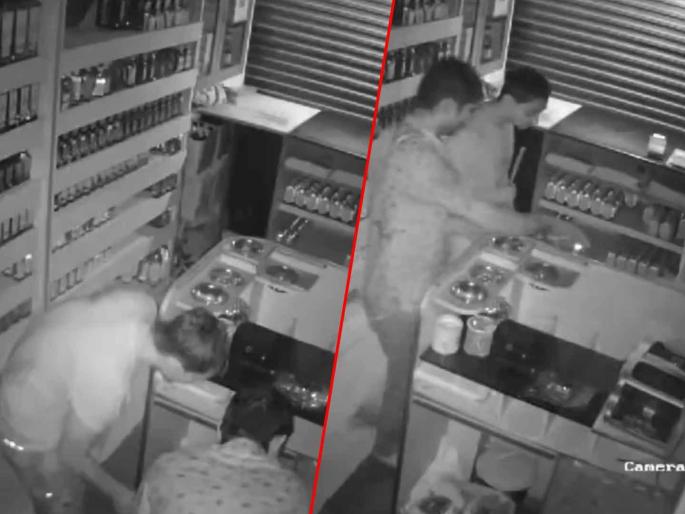 Thieves hit a wine shop in Kalyan, looted cash worth 4 lakh 75 thousand | कल्याणामध्ये वाईन शॉपवर चोरट्यांनी मारला डल्ला, ४ लाख ७५ हजारांची रोकड लंपास Thieves hit a wine shop in Kalyan, looted cash worth 4 lakh 75 thousand | कल्याणामध्ये वाईन शॉपवर चोरट्यांनी मारला डल्ला, ४ लाख ७५ हजारांची रोकड लंपास