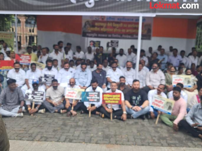 Silent movement of Congress to protest the Badlapur incident | बदलापूर घटनेच्या निषेधार्थ काँग्रेसचे मूक आंदोलन Silent movement of Congress to protest the Badlapur incident | बदलापूर घटनेच्या निषेधार्थ काँग्रेसचे मूक आंदोलन