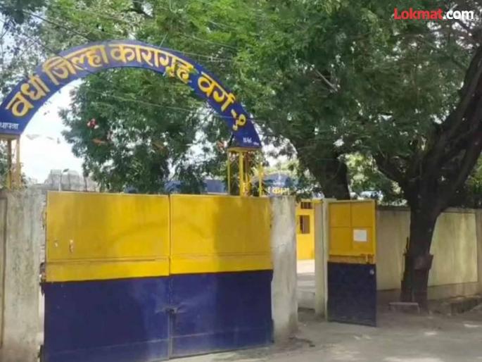 Jail capacity 252, actual inmates over five hundred; Three 'international' prisoners came in it | कारागृहाची क्षमता २५२, प्रत्यक्षात पाचशेवर बंदिवान; त्यातच आले तीन 'इंटरनॅशनल' कैदी Jail capacity 252, actual inmates over five hundred; Three 'international' prisoners came in it | कारागृहाची क्षमता २५२, प्रत्यक्षात पाचशेवर बंदिवान; त्यातच आले तीन 'इंटरनॅशनल' कैदी