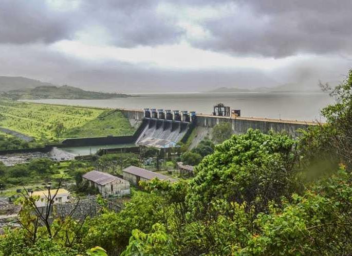 Latest News Maharashtra Dam Storage How much water in dams on Ganesh Chaturthi Know in detail  | Maharashtra Dam Storage : गणेश चतुर्थीला राज्यातील धरणांत किती पाणी? जाणून घ्या सविस्तर 