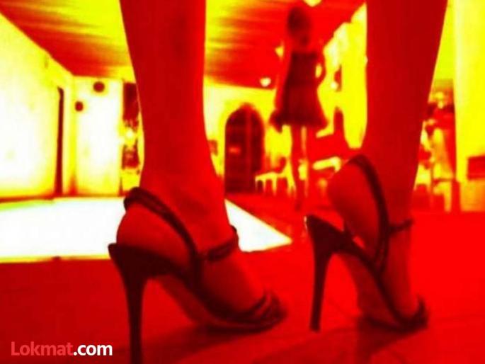 Prostitution exposed at To Relax Family Salon & Spa | टू रिलॅक्स फॅमिली सलून अँड स्पामधील देहव्यापाराचा पर्दाफाश Prostitution exposed at To Relax Family Salon & Spa | टू रिलॅक्स फॅमिली सलून अँड स्पामधील देहव्यापाराचा पर्दाफाश