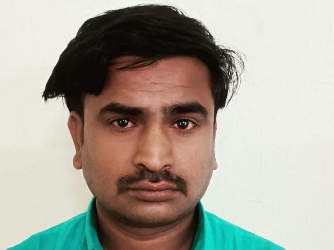 Two arrested for threatening Deputy Chief Minister Eknath Shinde | उपमुख्यमंत्री शिंदे यांना धमकी देणाऱ्या दोघांना अटक Two arrested for threatening Deputy Chief Minister Eknath Shinde | उपमुख्यमंत्री शिंदे यांना धमकी देणाऱ्या दोघांना अटक