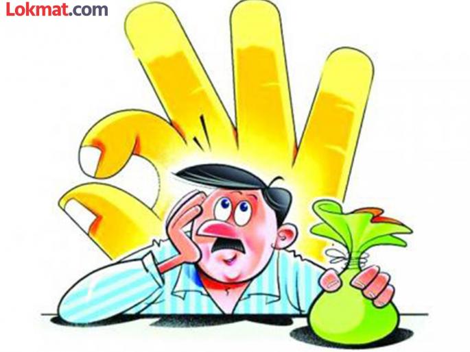 Contractual employees' salaries of Rs 39 lakhs are due; 'Prahar' launches 'thali bajao' protest | कंत्राटी कर्मचाऱ्यांचे ३९ लाखांचे वेतन थकीत; 'प्रहार'चे 'थाळी वाजवा' आंदोलन Contractual employees' salaries of Rs 39 lakhs are due; 'Prahar' launches 'thali bajao' protest | कंत्राटी कर्मचाऱ्यांचे ३९ लाखांचे वेतन थकीत; 'प्रहार'चे 'थाळी वाजवा' आंदोलन