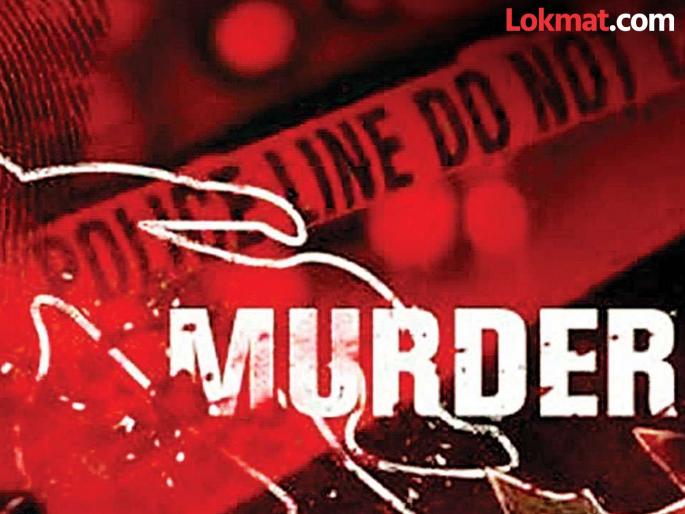 Tenant kills female officer for jewellery | दागिण्यांसाठी भाडेकरूने केला महिला अधिकाऱ्याचा खून Tenant kills female officer for jewellery | दागिण्यांसाठी भाडेकरूने केला महिला अधिकाऱ्याचा खून