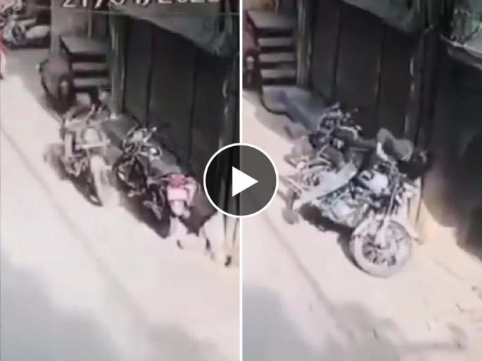 moradabad young man suffered heart attack while riding bike doctors declared dead | हृदयद्रावक! बुलेट चालवताना २० वर्षीय तरुणाला आला हार्ट अटॅक; वेदनेने तडफडत असतानाच... moradabad young man suffered heart attack while riding bike doctors declared dead | हृदयद्रावक! बुलेट चालवताना २० वर्षीय तरुणाला आला हार्ट अटॅक; वेदनेने तडफडत असतानाच...