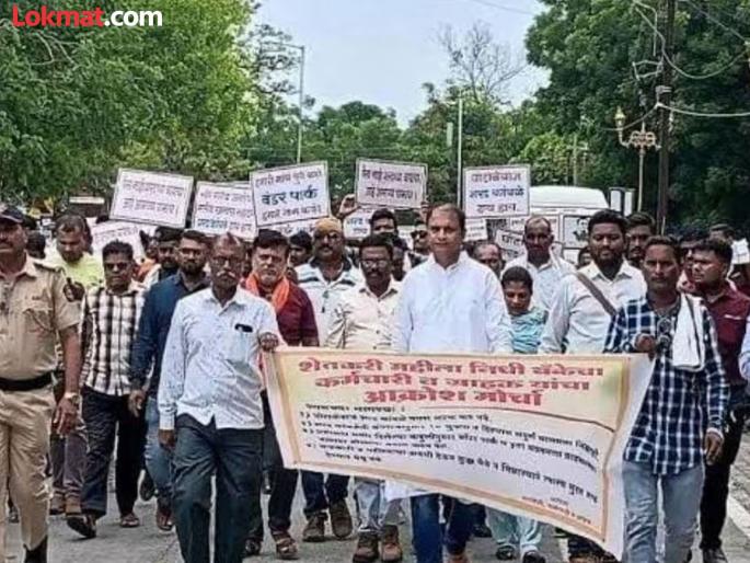 Farmers' Women's Fund Bank scam: Bank director's assets worth Rs 15.11 crore seized | शेतकरी महिला निधी बँक घोटाळा : बँक संचालकाच्या १५.११ कोटींच्या मालमत्तांची जप्ती Farmers' Women's Fund Bank scam: Bank director's assets worth Rs 15.11 crore seized | शेतकरी महिला निधी बँक घोटाळा : बँक संचालकाच्या १५.११ कोटींच्या मालमत्तांची जप्ती