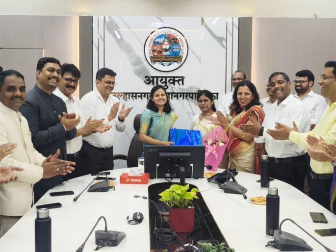 Ulhasnagar Municipal Commissioner is the first from a municipal corporation in Maharashtra. | महाराष्ट्रातील महापालिकेमधून उल्हासनगर महापालिका आयुक्त प्रथम