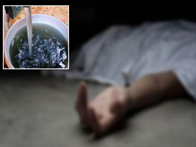 Water supply pipeline leaks through drain.. Diarrhea outbreak in two villages! Woman loses her life | नळयोजनेची पाइपलाइन नाल्यातून.. दोन गावात डायरियाचा प्रकोप ! महिलेला गमवावा लागला जीव Water supply pipeline leaks through drain.. Diarrhea outbreak in two villages! Woman loses her life | नळयोजनेची पाइपलाइन नाल्यातून.. दोन गावात डायरियाचा प्रकोप ! महिलेला गमवावा लागला जीव