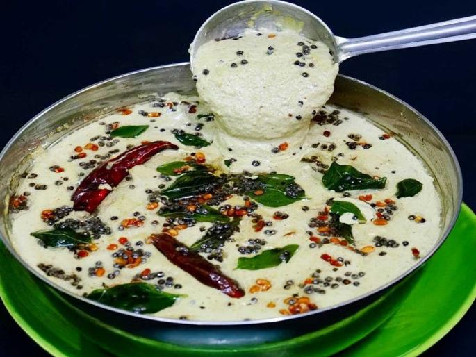 Coconut Chutney Recipe : How To Make Hotel Style coconut Chutney At Home | इडलीवाल्याकडे मिळते तशी परफेक्ट नारळाची चटणी घरीच करा; पाहा सोपी-झटपट रेसिपी