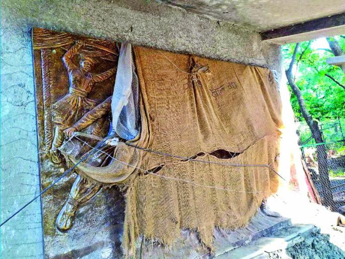 due to no funds incomplete peshave park Shiv srushti | पेशवे उद्यानातील शिवसृष्टी निधीअभावी अपूर्ण due to no funds incomplete peshave park Shiv srushti | पेशवे उद्यानातील शिवसृष्टी निधीअभावी अपूर्ण