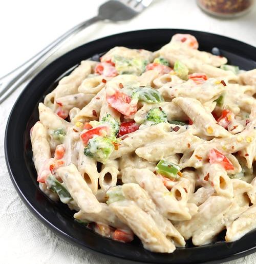 New experiment of farmers in Solapur district, pasta to be made from sorghum, biscuits | सोलापूर जिल्ह्यातील शेतकऱ्यांचा नवा प्रयोग, ज्वारीपासून बनणार पास्ता, बिस्कीट New experiment of farmers in Solapur district, pasta to be made from sorghum, biscuits | सोलापूर जिल्ह्यातील शेतकऱ्यांचा नवा प्रयोग, ज्वारीपासून बनणार पास्ता, बिस्कीट