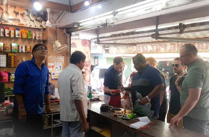 Wholesale market closed in Itwari and Maskasath in Nagpur | नागपुरातील इतवारी व मस्कासाथमधील ठोक बाजार केला बंंद