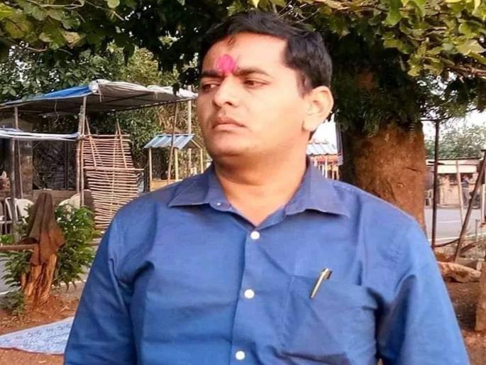Talathi Vitthal Kanthale of Malwan's Waingani caught in 'Anticorruption' trap | मालवणच्या वायंगणीचा लाचखोर तलाठी विठ्ठल कंठाळे 'अँटीकरप्शन'च्या जाळ्यात Talathi Vitthal Kanthale of Malwan's Waingani caught in 'Anticorruption' trap | मालवणच्या वायंगणीचा लाचखोर तलाठी विठ्ठल कंठाळे 'अँटीकरप्शन'च्या जाळ्यात