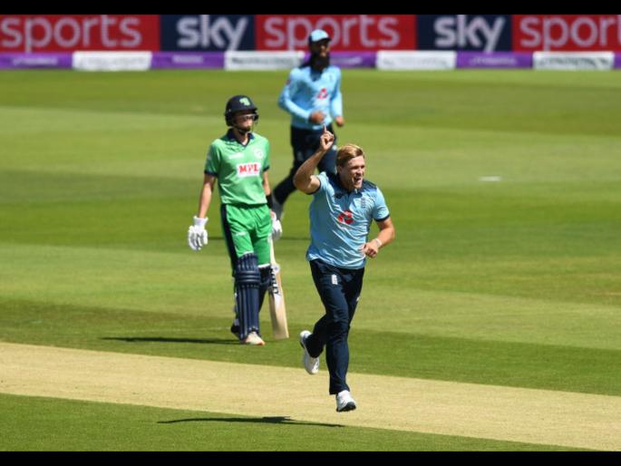England vs Ireland 1st ODI: England bowl Ireland out for 172, David Willey ends with career-best figures of 5-30 | England vs Ireland 1st ODI: डेव्हिड विलीचा आयर्लंडला 'दे धक्का'; इंग्लंडसमोर माफक लक्ष्य!