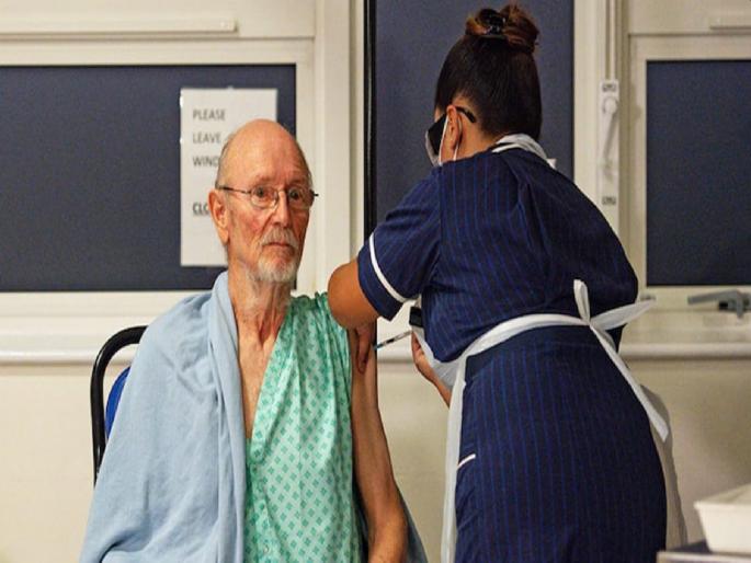 William Shakespeare died at the age of 81 and was the first man to receive the COVID vaccine | Corona Vaccine: कोरोना लस घेणारे जगातील पहिले पुरुष विलियम शेक्सपियर यांचं निधन William Shakespeare died at the age of 81 and was the first man to receive the COVID vaccine | Corona Vaccine: कोरोना लस घेणारे जगातील पहिले पुरुष विलियम शेक्सपियर यांचं निधन