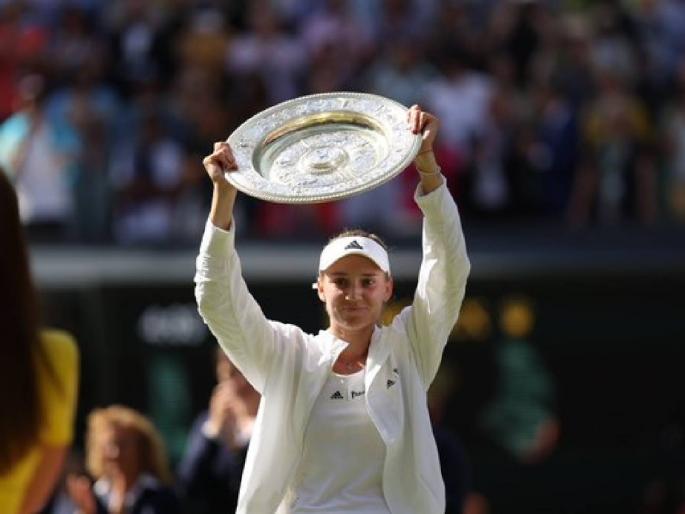 Kazakhstan's Elena Rybakina comes back from a set down to beat Tunisian World No. 2 Ons Jabeur 3-6, 6-2, 6-2 to win her maiden Grand Slam title at Wimbledon | Elena Rybakina, Wimbledon Final : मॉक्सोत जन्मलेल्या २३ वर्षीय एलेना रिबाकिनाने कजाकस्तानसाठी रचला इतिहास!