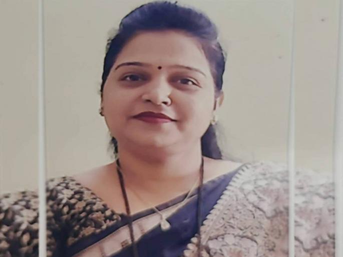 19 Lakh money found in house of extorted agricultural assistant woman | खंडणीखोर कृषी सहायक महिलेच्या घरात सापडले १९ लाखांचे घबाड; 'तो' अश्लील व्हिडिओ ‘फॉरेन्सिक’कडे 19 Lakh money found in house of extorted agricultural assistant woman | खंडणीखोर कृषी सहायक महिलेच्या घरात सापडले १९ लाखांचे घबाड; 'तो' अश्लील व्हिडिओ ‘फॉरेन्सिक’कडे