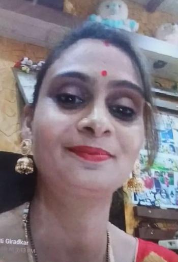 Woman killed for trivial reason for parking two-wheeler in Nagpur | नागपुरात दुचाकी पार्क करण्याच्या क्षुल्लक कारणावरून महिलेची हत्या Woman killed for trivial reason for parking two-wheeler in Nagpur | नागपुरात दुचाकी पार्क करण्याच्या क्षुल्लक कारणावरून महिलेची हत्या