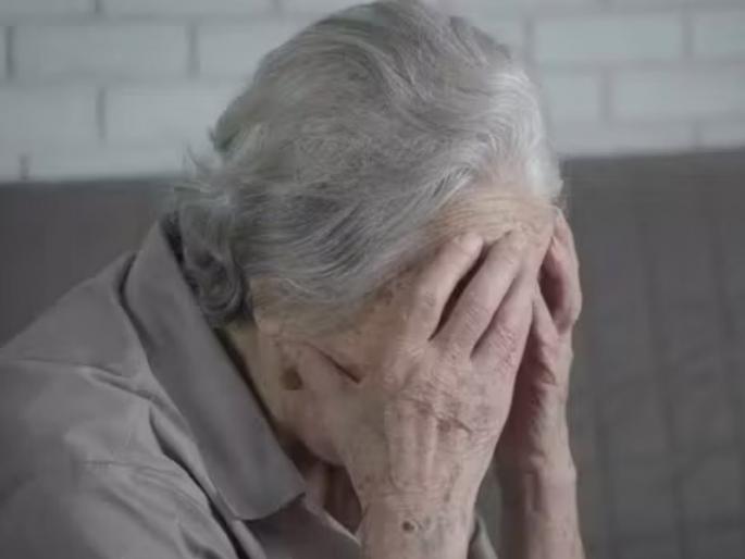 15 tola gold biscuits for 70 thousand Biscuits of yellow metal given as gold | १५ तोळ्यांची सोन्याची बिस्कीटे ७० हजारात; सोने म्हणून दिली पिवळ्या रंगाच्या धातूची बिस्किटे 15 tola gold biscuits for 70 thousand Biscuits of yellow metal given as gold | १५ तोळ्यांची सोन्याची बिस्कीटे ७० हजारात; सोने म्हणून दिली पिवळ्या रंगाच्या धातूची बिस्किटे