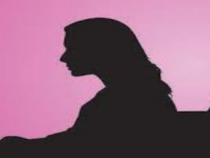 demands for ten lakh rupees to repay a loan to women | सासरच्या व्यक्तींकडून कर्ज फेडण्यासाठी माहेरून दहा लाख रुपये आणण्याचा तगादा demands for ten lakh rupees to repay a loan to women | सासरच्या व्यक्तींकडून कर्ज फेडण्यासाठी माहेरून दहा लाख रुपये आणण्याचा तगादा