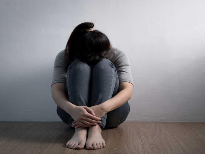 On Wednesday they extorted money by taking photos and videos of the woman in Peth | बुधवार पेठेत नेत महिलेचे फोटो अन् व्हिडिओ काढून पैसे उकळले On Wednesday they extorted money by taking photos and videos of the woman in Peth | बुधवार पेठेत नेत महिलेचे फोटो अन् व्हिडिओ काढून पैसे उकळले