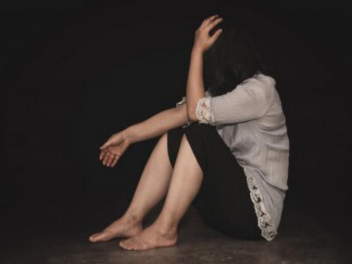 friend wife by threatening to kidnap the child A case has been filed against the brother and sister | मुलाला किडनॅप करण्याची धमकी देऊन मित्राच्या पत्नीवर बलात्कार; बहिण-भावावर गुन्हा दाखल friend wife by threatening to kidnap the child A case has been filed against the brother and sister | मुलाला किडनॅप करण्याची धमकी देऊन मित्राच्या पत्नीवर बलात्कार; बहिण-भावावर गुन्हा दाखल